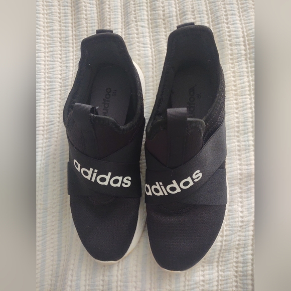 Adidas Slip On Sneakers - Picture 5 of 5
